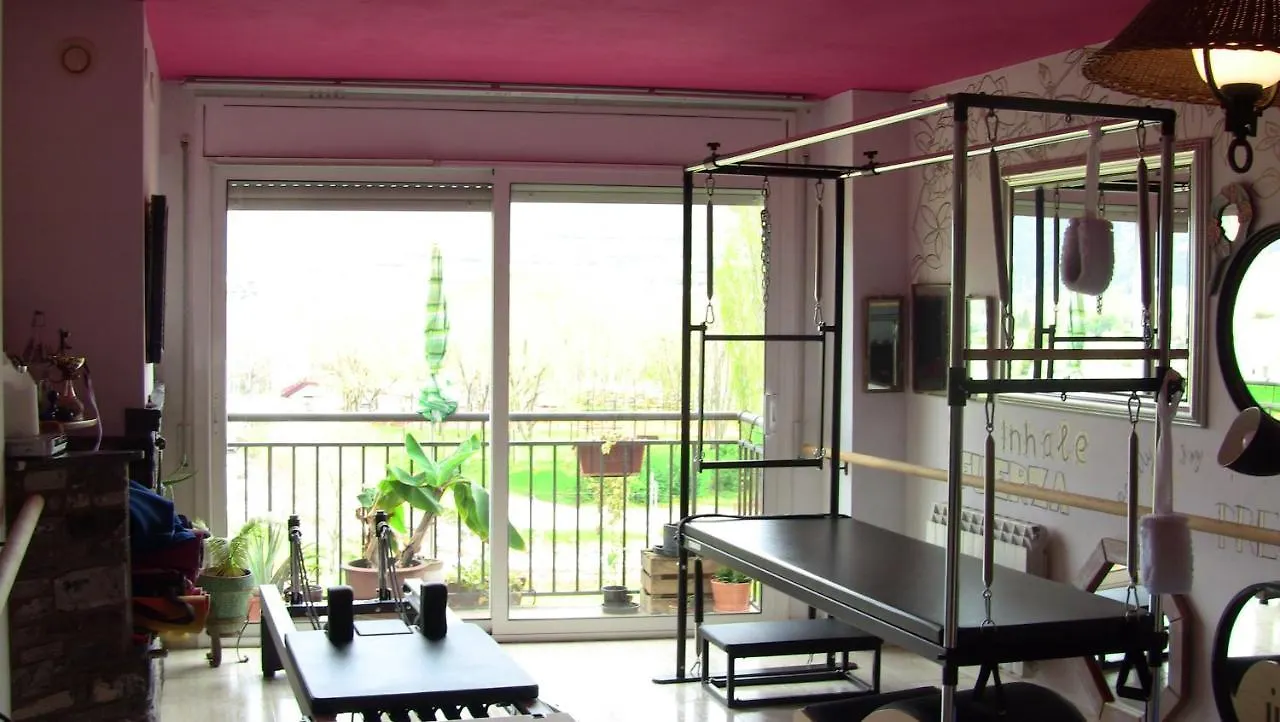 Casa Catharina Bed & Breakfast La Seu d'Urgell 2*,  Spain